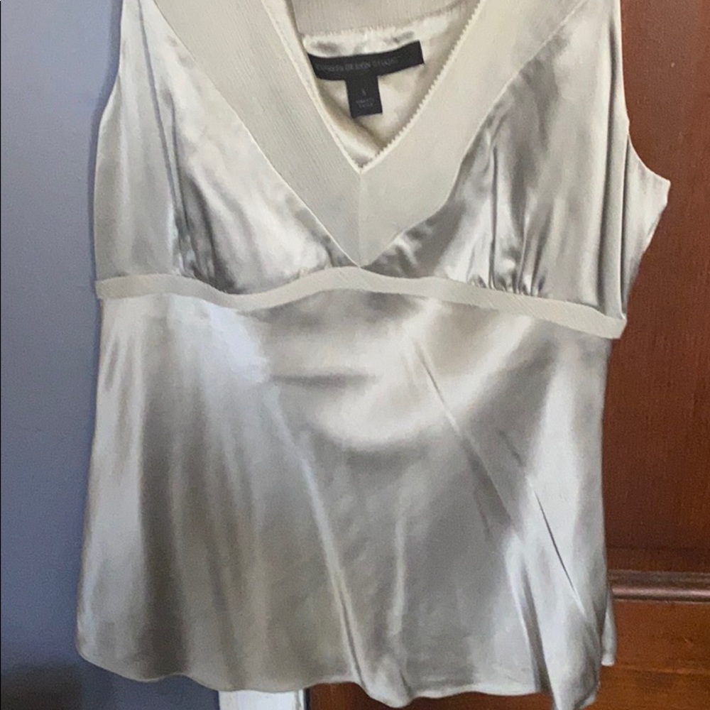 Top - Picture 5 of 6